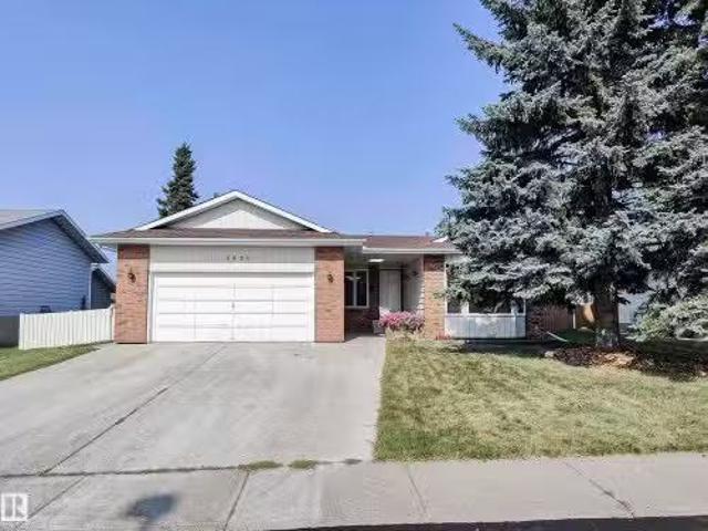 10420 18 Avenue, Edmonton, AB, T6J 4Z7 house for sale Listi.
