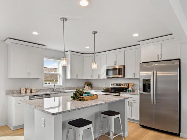 10422 N Stone Barn Drive