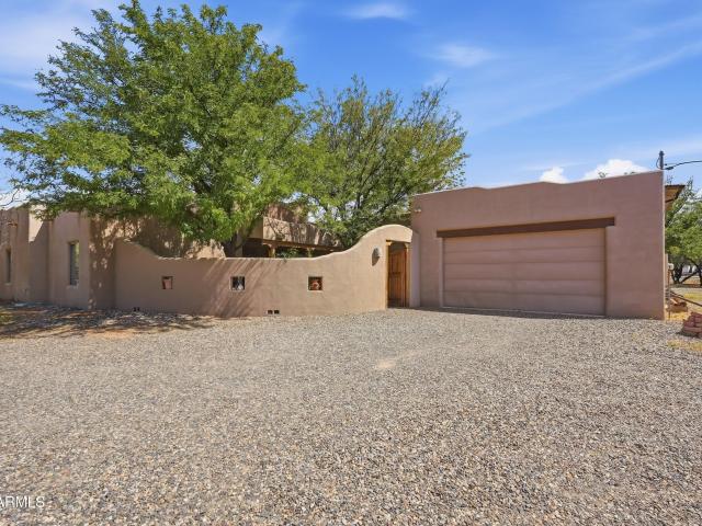 10425 e willow drive