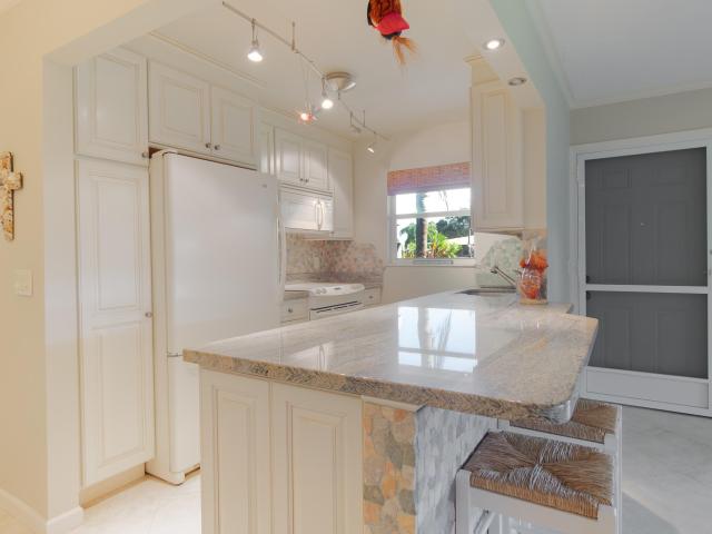 1042 North Dr, Unit A, Delray Beach, FL 33445 | MLS #A12032
