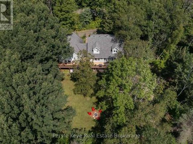 1042 Hillside Crescent, Lake Of Bays Sinclair, ON, P1H 2J6 house for sale | Listing ID X13795 | Royal LePage