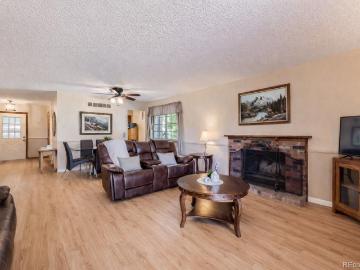 10433 Red Mountain