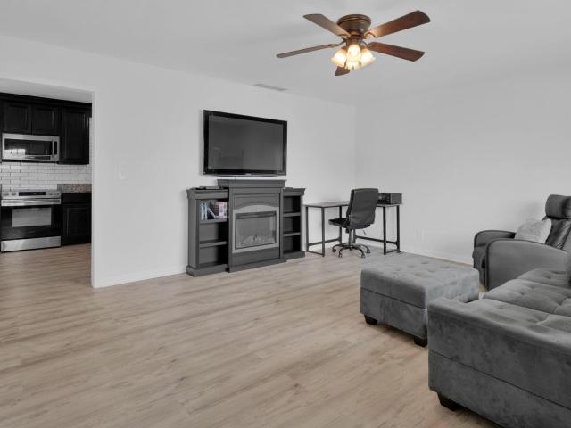 10438 S Eastgate Drive