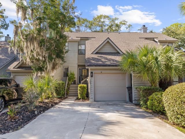 1043 Marsh Court Lane