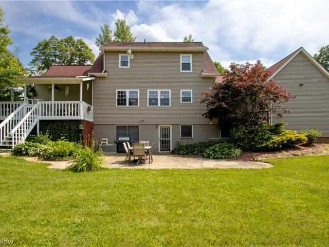 1043 N Honeytown Road