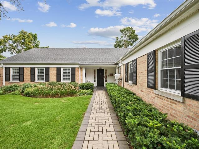 1043 Old Elm Lane