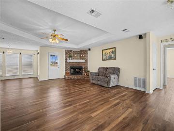 1043 Bells Chapel Road, Pecan Hill, US, TX