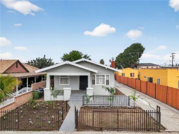1043 W 95th St, Los Angeles, CA 90044 | MLS #PW26058