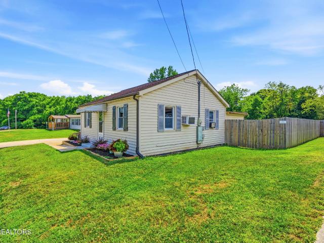 104 County Farm Rd