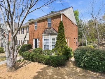 104 Beach Circle