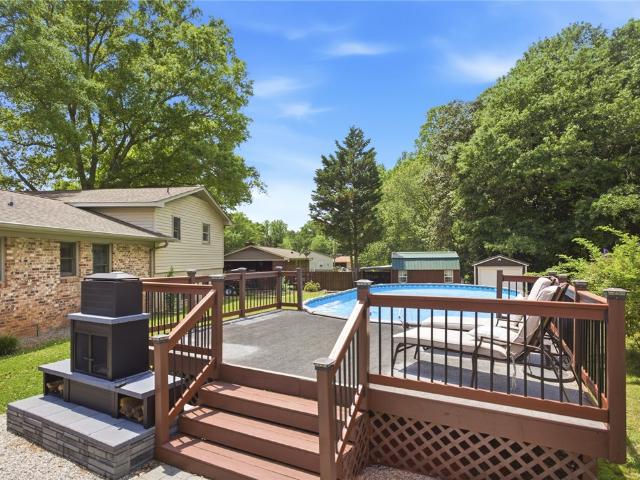 104 Beaty Creek Court