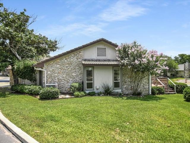 104 Big Spur S Unit 13, Horseshoe Bay, TX 78657