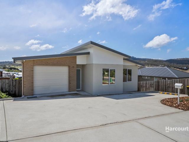 104 Goodwins Road, ROKEBY, TAS 7019