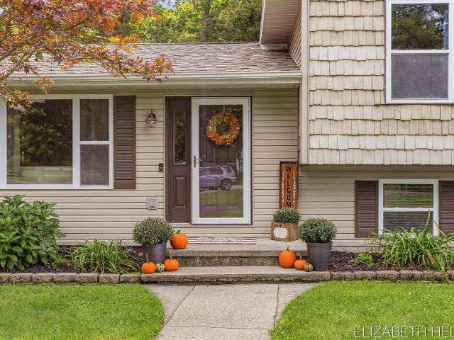 104 Glenn Street