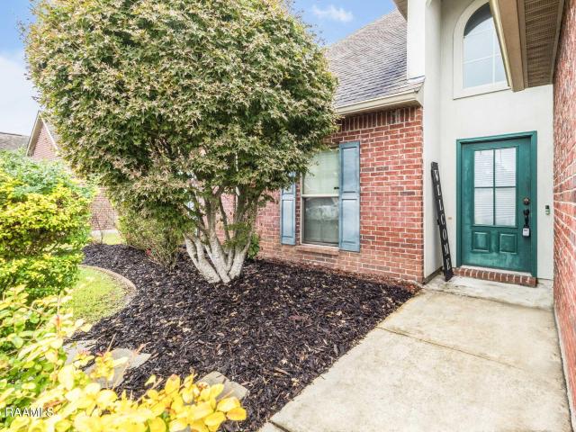 104 Greenvale Dr, Carencro, LA 70520 | MLS #2500005