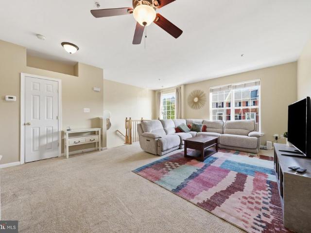 104 Green Fern Circle