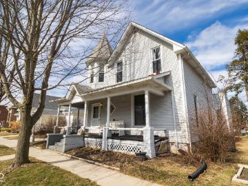 Roachdale town, Putnam County, Indiana, Indiana, USA