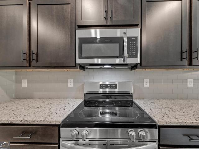 104 Endless Loop Drive LOT 25