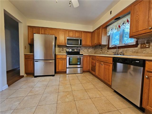 104 Easy St