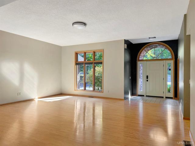 104 Elm Grove Lane