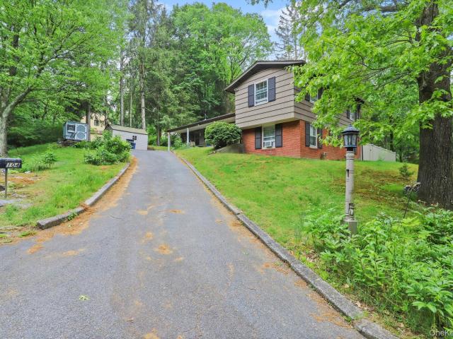 104 Forest Dr, Mount Kisco, NY 10549 | MLS #991358