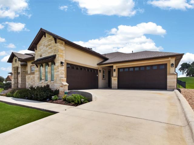 104 Far Meadow Dr