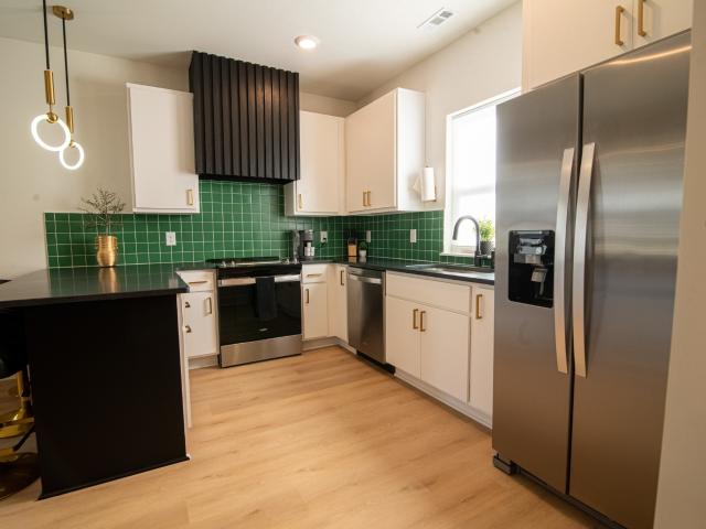 104 Fitzgerald Dr
