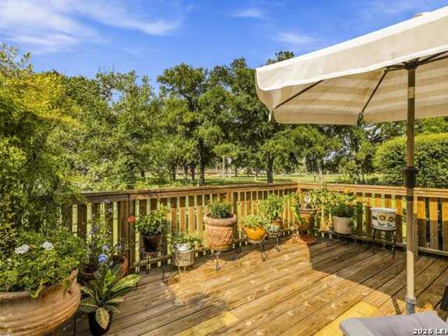 104 Kenwood Cir