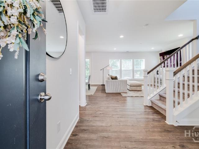 104 Kingbird Court