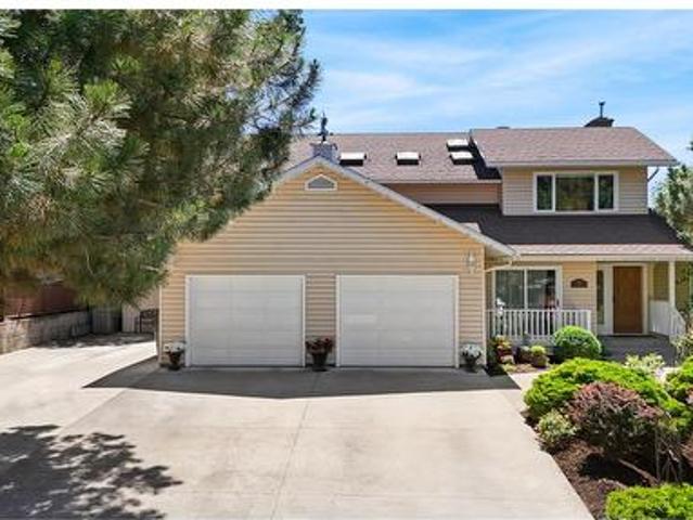 104 Heather Place, Penticton, BC, V2A 8B3 house for sale | Listing ID 10392 | Royal LePage