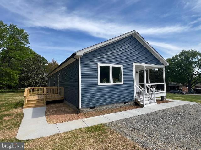 104 Henson Avenue