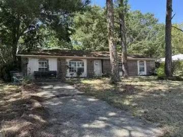 104 IMPERIAL DR, EUFAULA, AL 36027