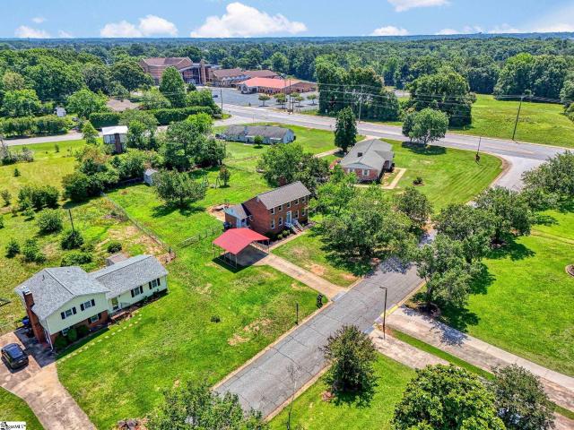 104 Locksley Drive