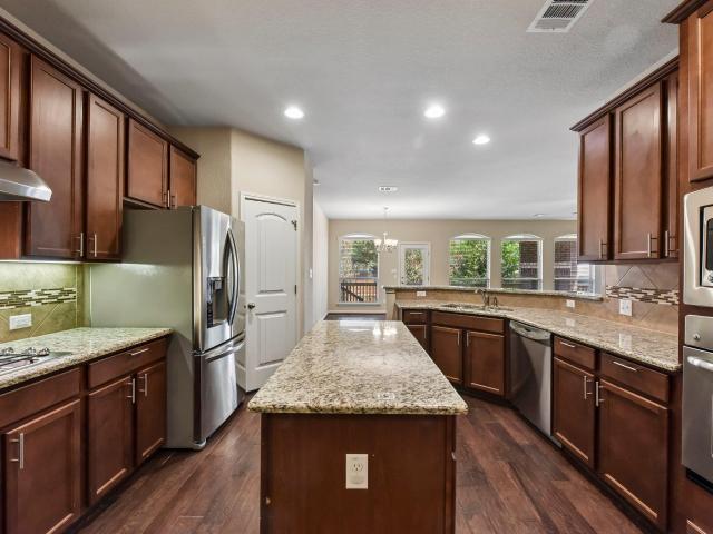 104 Lake Mineral Wells Dr
