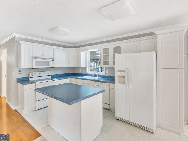104 Lakehill Road