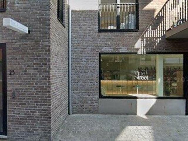 104 m2 apartment for rent in Sint Niklaas