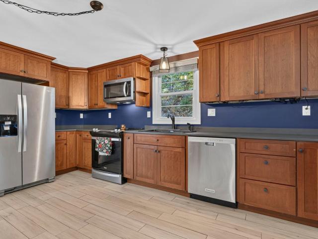 104 Mountain Road