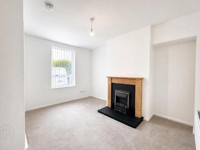 104 Movilla Road, Newtownards, BT23 8RQ