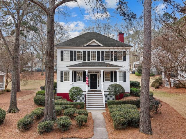 104 Mayfair Court