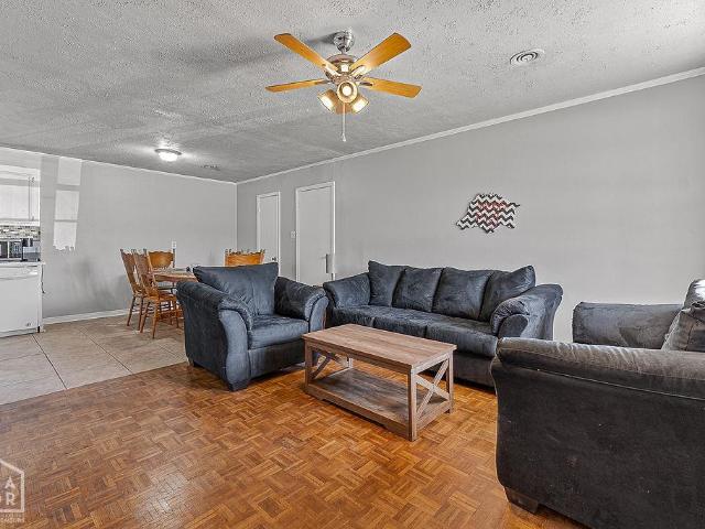 104 Marion Circle