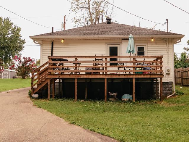 104 S 8th Street