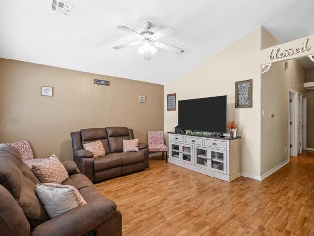 104 S Walnut Street