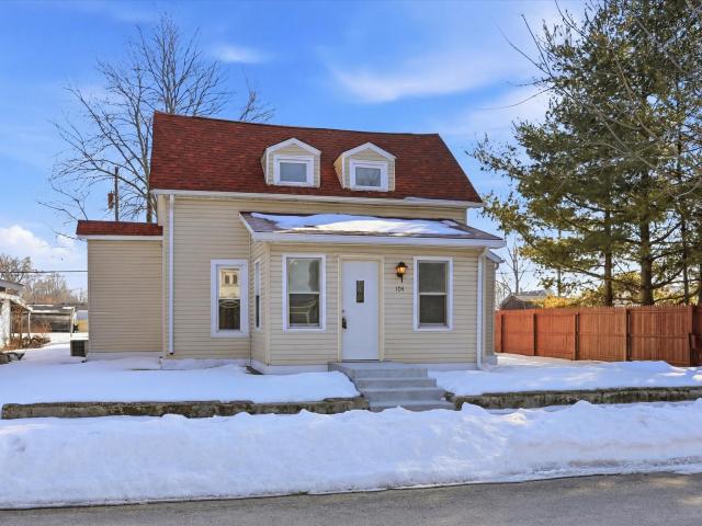 104 S Broad St, Mooreland, IN 47360 | MLS #22084