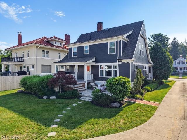 104 S Franklin Street