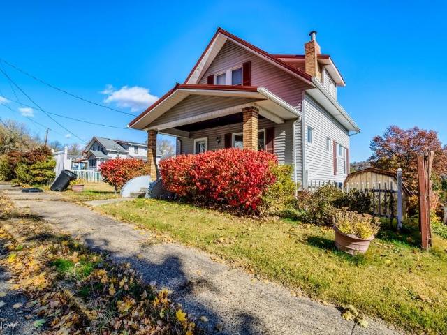 104 SENECA Street