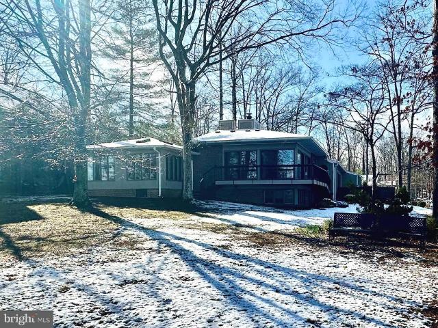 104 Spring Grove Lane