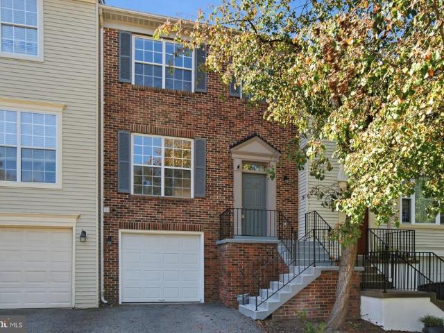 104 Stafford Glen Court
