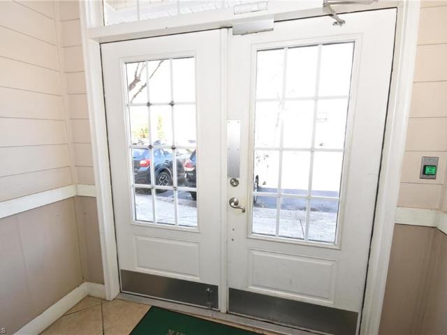 104 Sunset Circle #204
