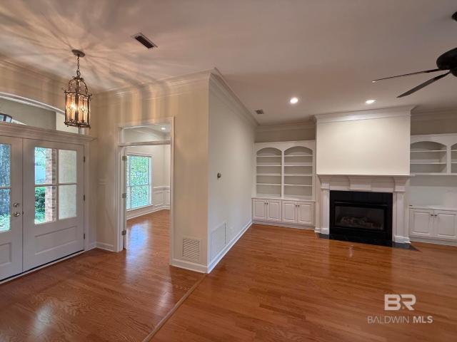 104 Pebble Court