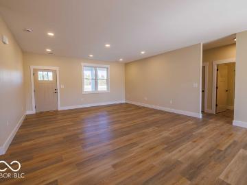 Owen County, Indiana, Indiana, USA - Parking